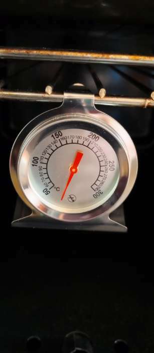 Фотография покупателя товара Термометр «Для духовки», градусник кулинарный, от 50 до 300°С, 7×6×3.5 см - Фото 10