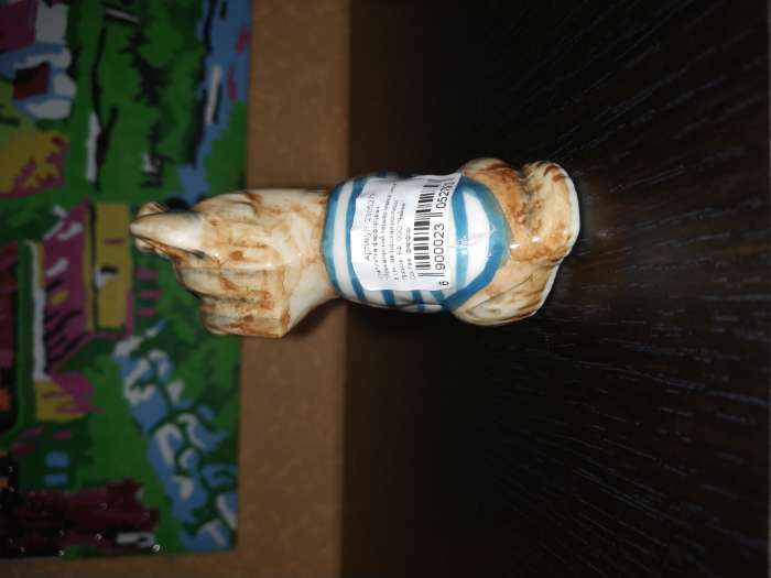 Фотография покупателя товара Статуэтка фарфоровая "Йоркширский терьер маечка синяя", 8 см, авторская роспись - Фото 1