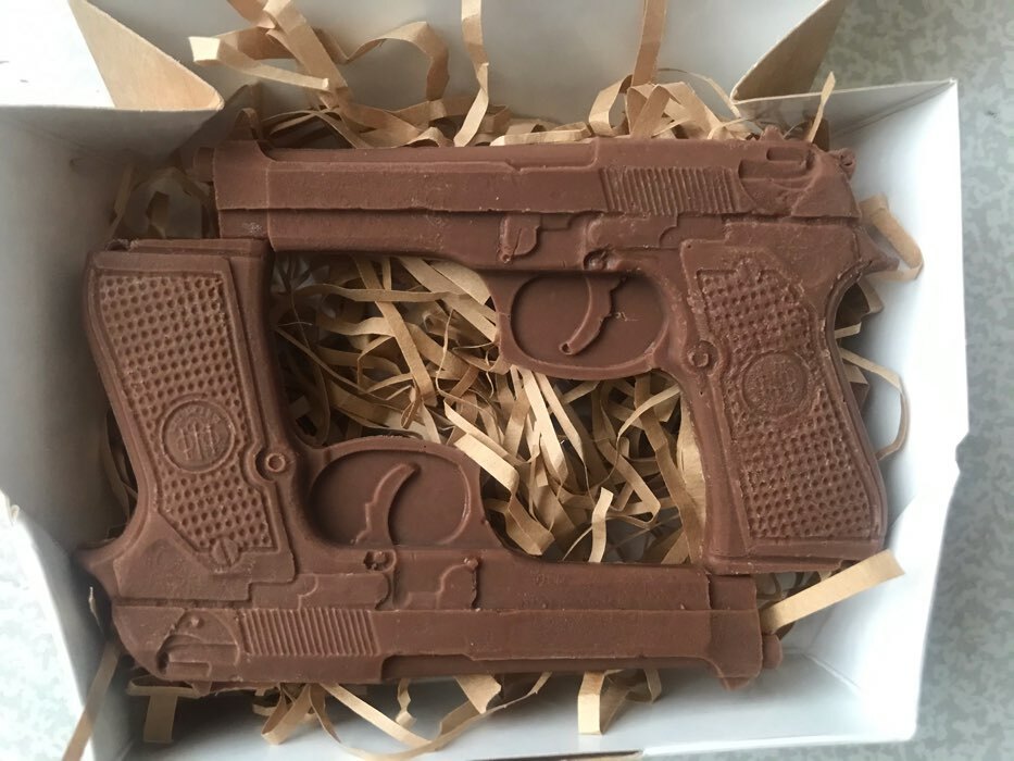 Фотография покупателя товара Силиконовый молд «Пистолет», 11×7,5×1 см, цвет МИКС - Фото 7