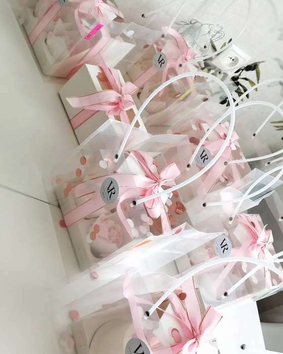 Фотография покупателя товара Пакет подарочный с квадратным дном, прозрачный, 31×30×31 см - Фото 22