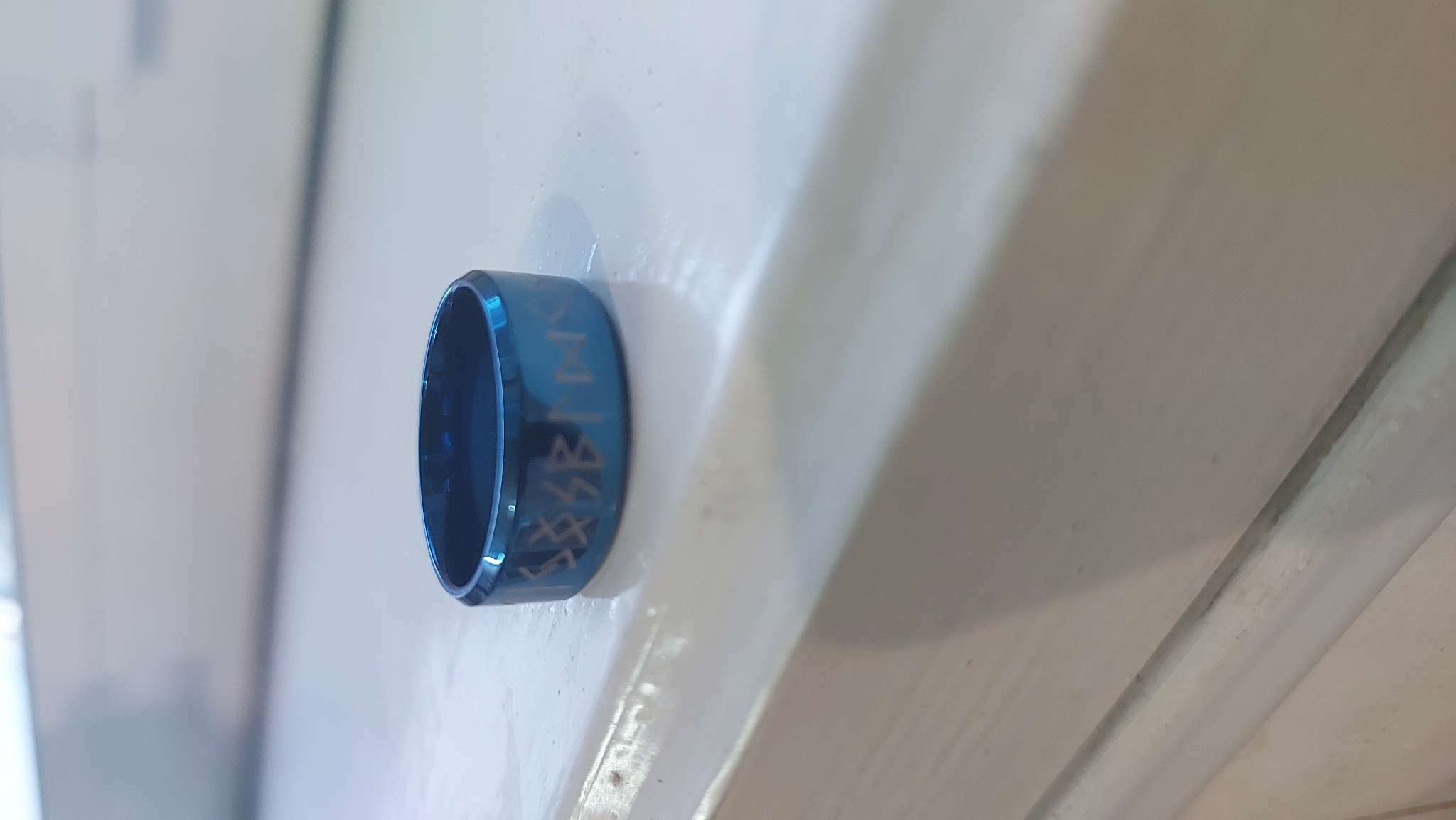 Фотография покупателя товара Кольцо с надписью «Вальхалла» с рунами, чёрно-белое, 17 размер - Фото 4