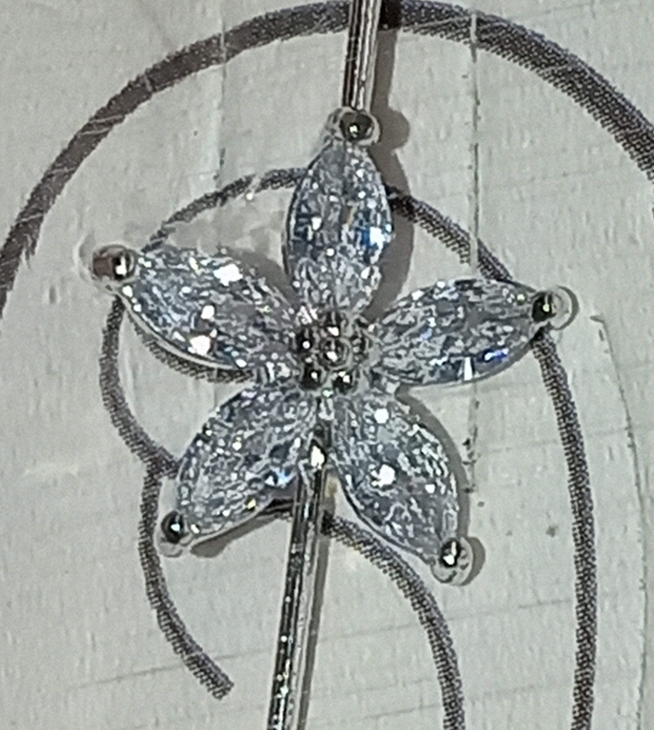 Фотография покупателя товара Серьга «Кафф» булавка, орхидея, цвет белый в серебре