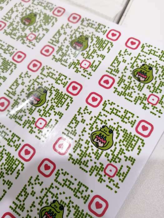 Фотография покупателя товара Фотобумага самоклеящаяся для струйной печати А4, 50 листов Cactus, 130 г/м2, односторонняя, глянцевая - Фото 1