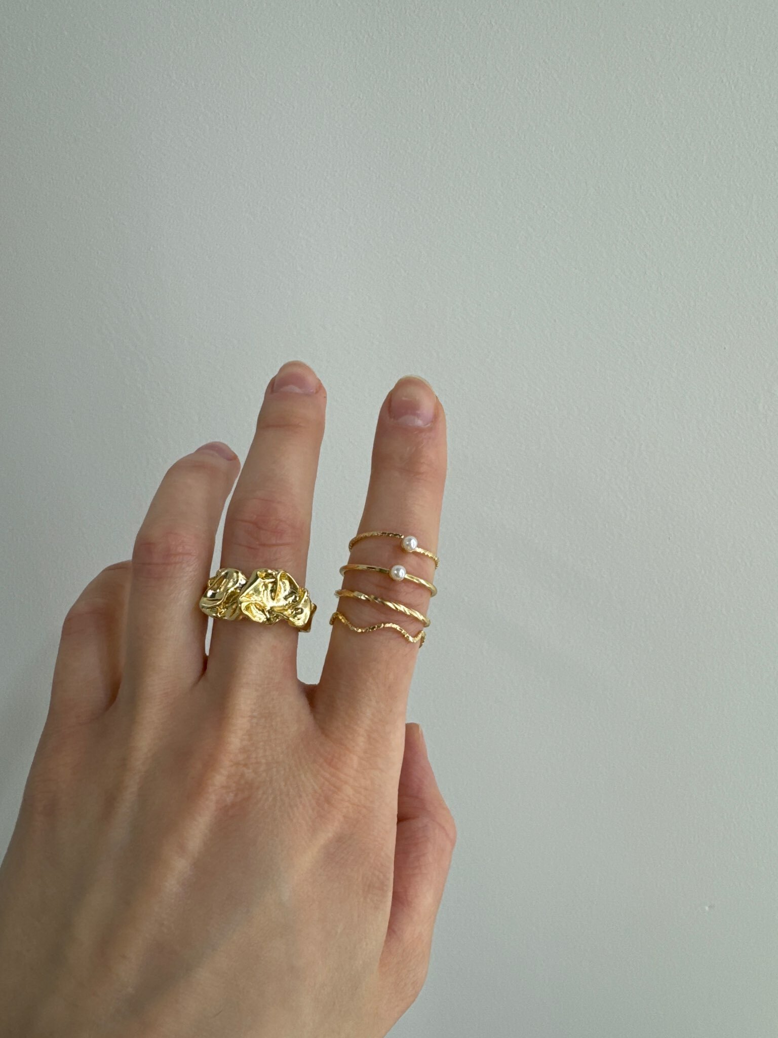 Фотография покупателя товара Кольцо набор 5 штук «Идеальные пальчики» изящность, цвет белый в золоте