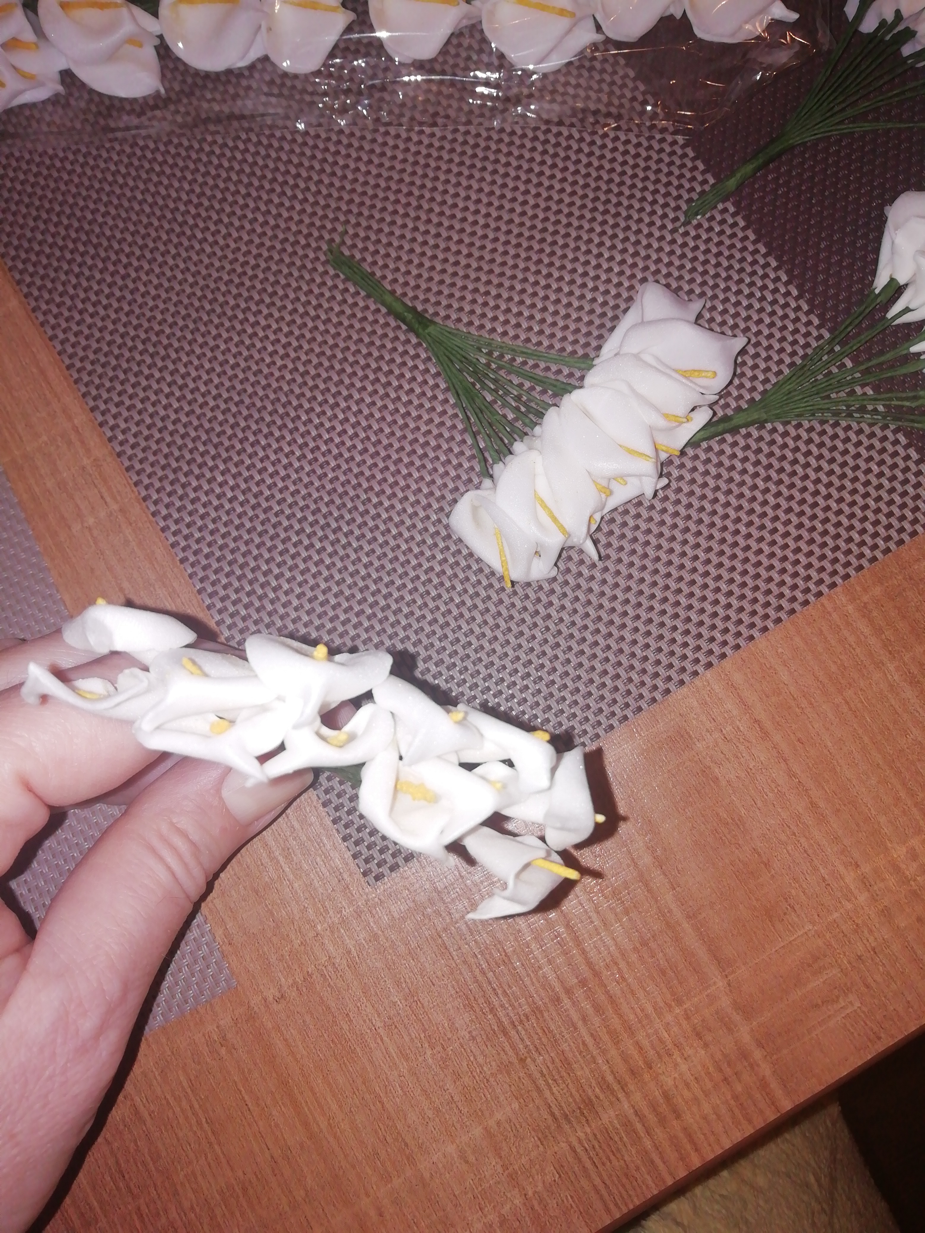Фотография покупателя товара Декор для творчества "Белые каллы" (набор-букет 12 цветков) 10 см - Фото 2
