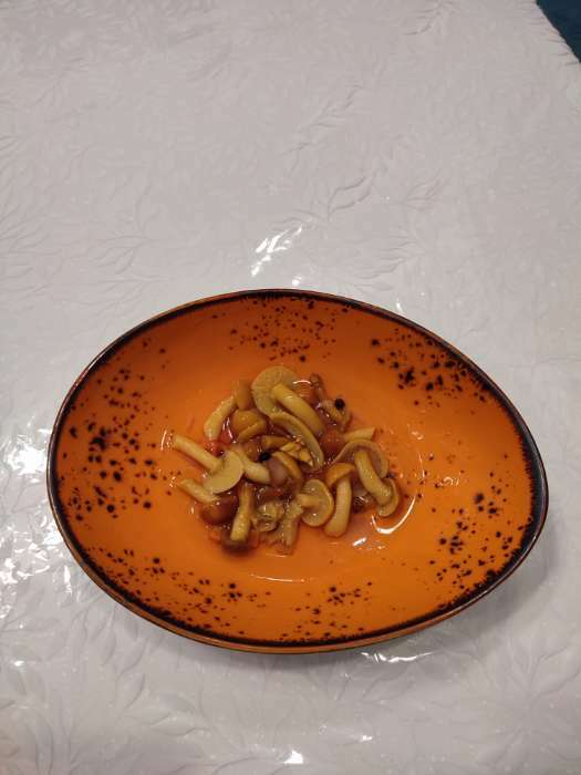 Фотография покупателя товара Салатник керамический «Созвездие», 19×14 см, цвет оранжевый - Фото 1