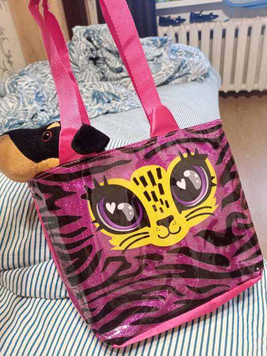 Фотография покупателя товара Сумка детская с блестками «Розовый леопард» - Фото 3