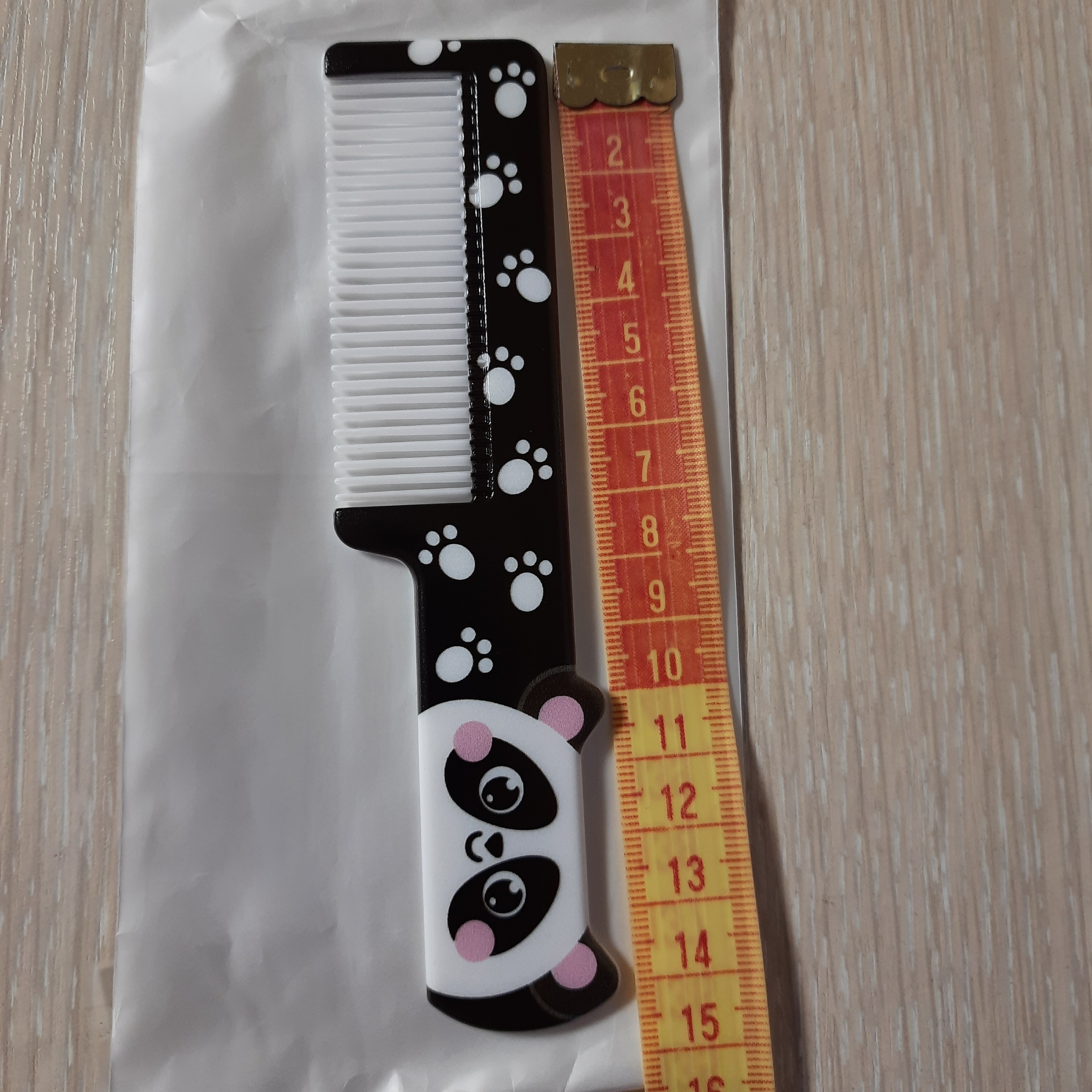 Фотография покупателя товара Расчёска фигурная «Милая панда», 14,5 × 3,5 см