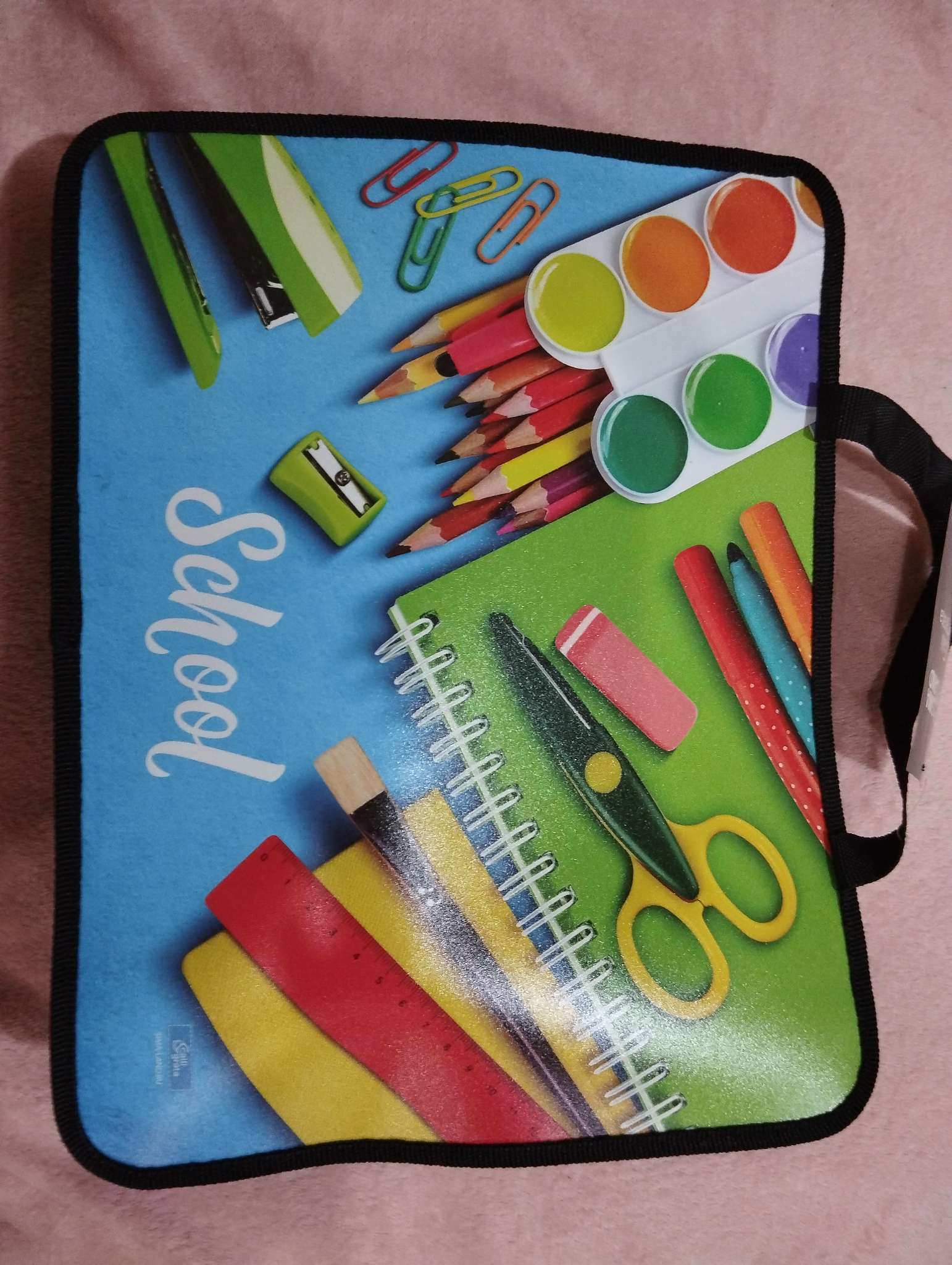 Фотография покупателя товара Папка с ручками А4, 330 х 260 х 75 мм, пластиковая, ручки-тесьма, Calligrata School, МИКС