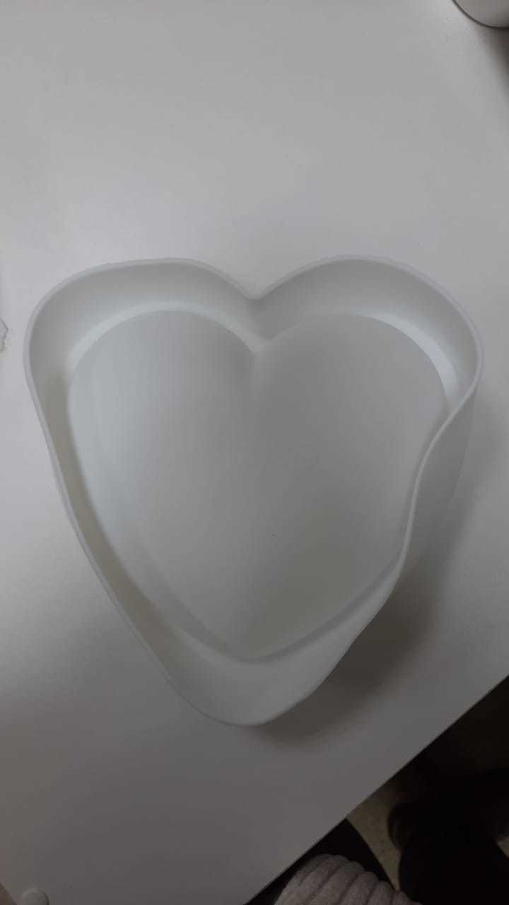 Фотография покупателя товара Форма для выпечки и муссовых десертов KONFINETTA «Сердце», силикон, 26×26×6 см, цвет белый - Фото 24