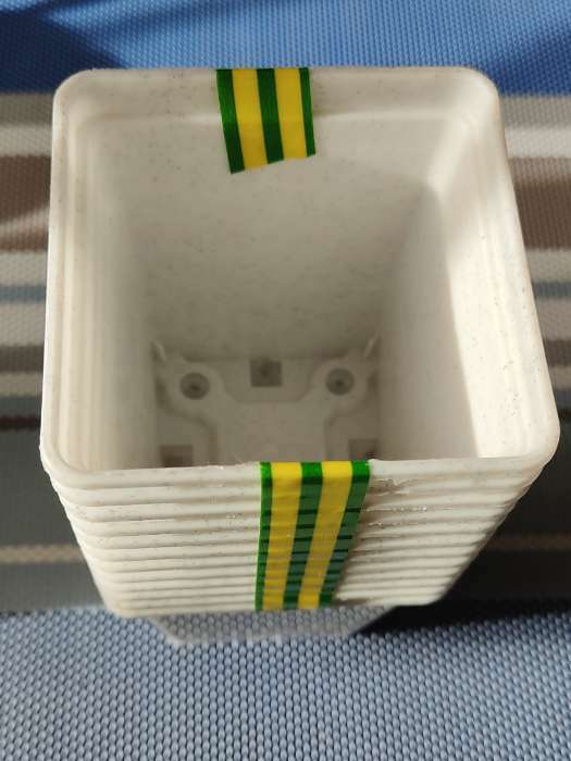 Фотография покупателя товара Горшок для рассады, 500 мл, 9×9×10 см, пластиковый, белый - Фото 6