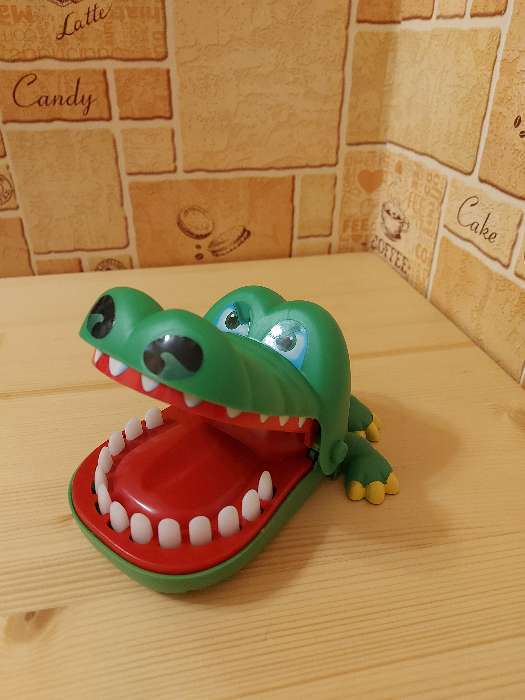 Фотография покупателя товара Настольная игра на реакцию «Безумный крокодил» - Фото 42