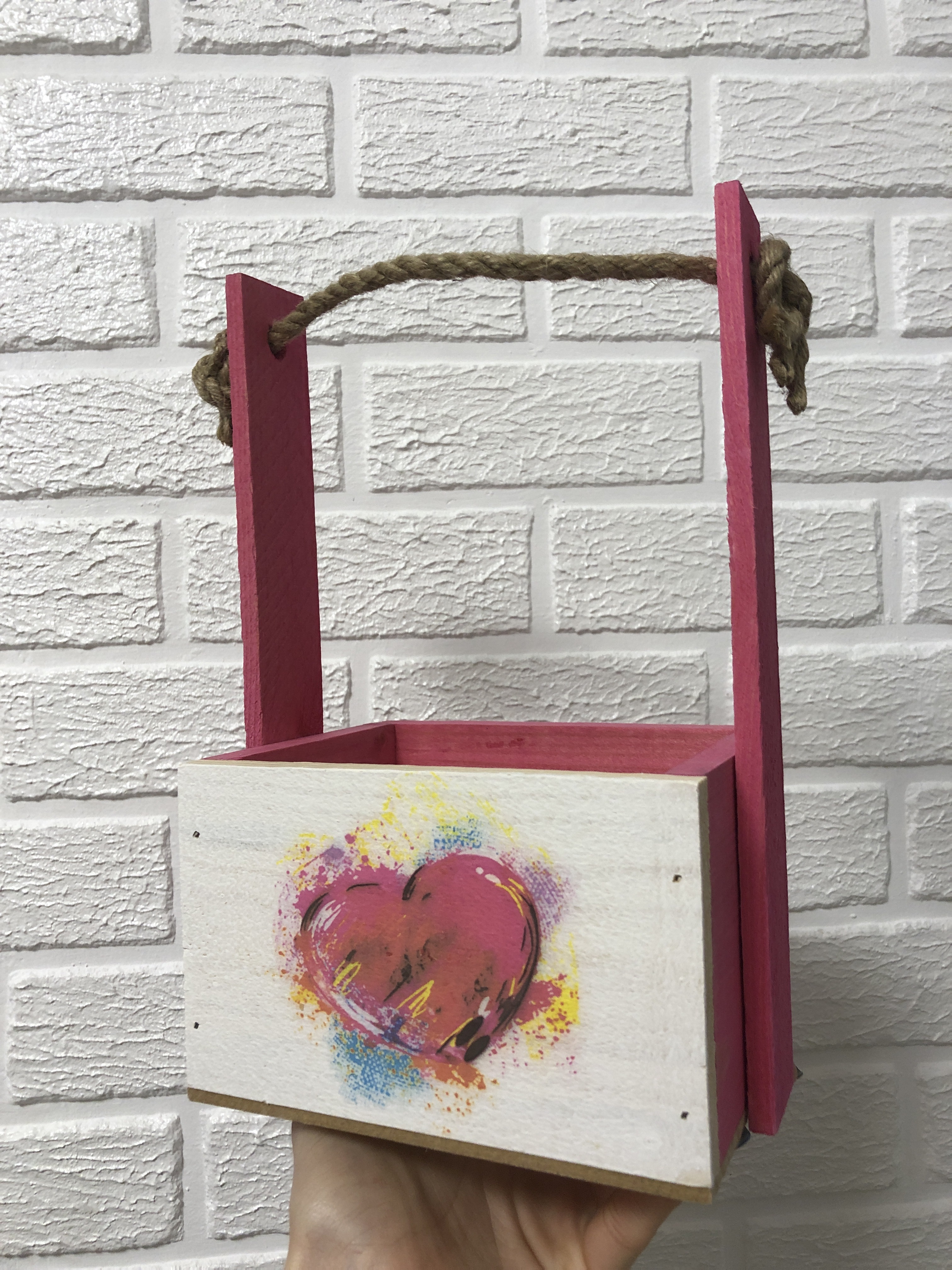 Фотография покупателя товара Кашпо деревянное, 15×12×8.5(25) см "Пауль и Любовь. Сердце акварельное", с принтом
