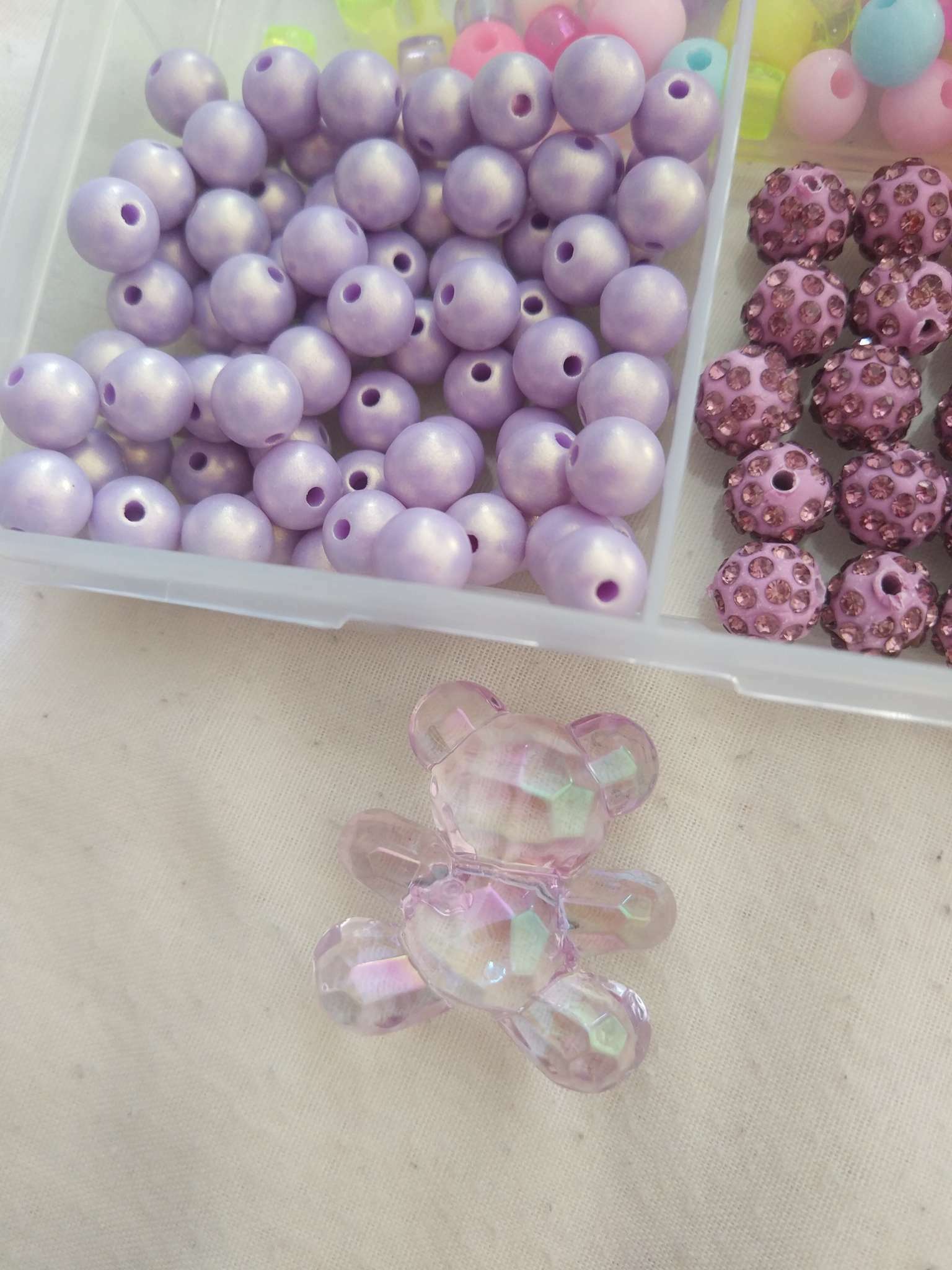 Фотография покупателя товара Бусина пластик для творчества "Мишка" розовая 3,1х3х1,5 см - Фото 1