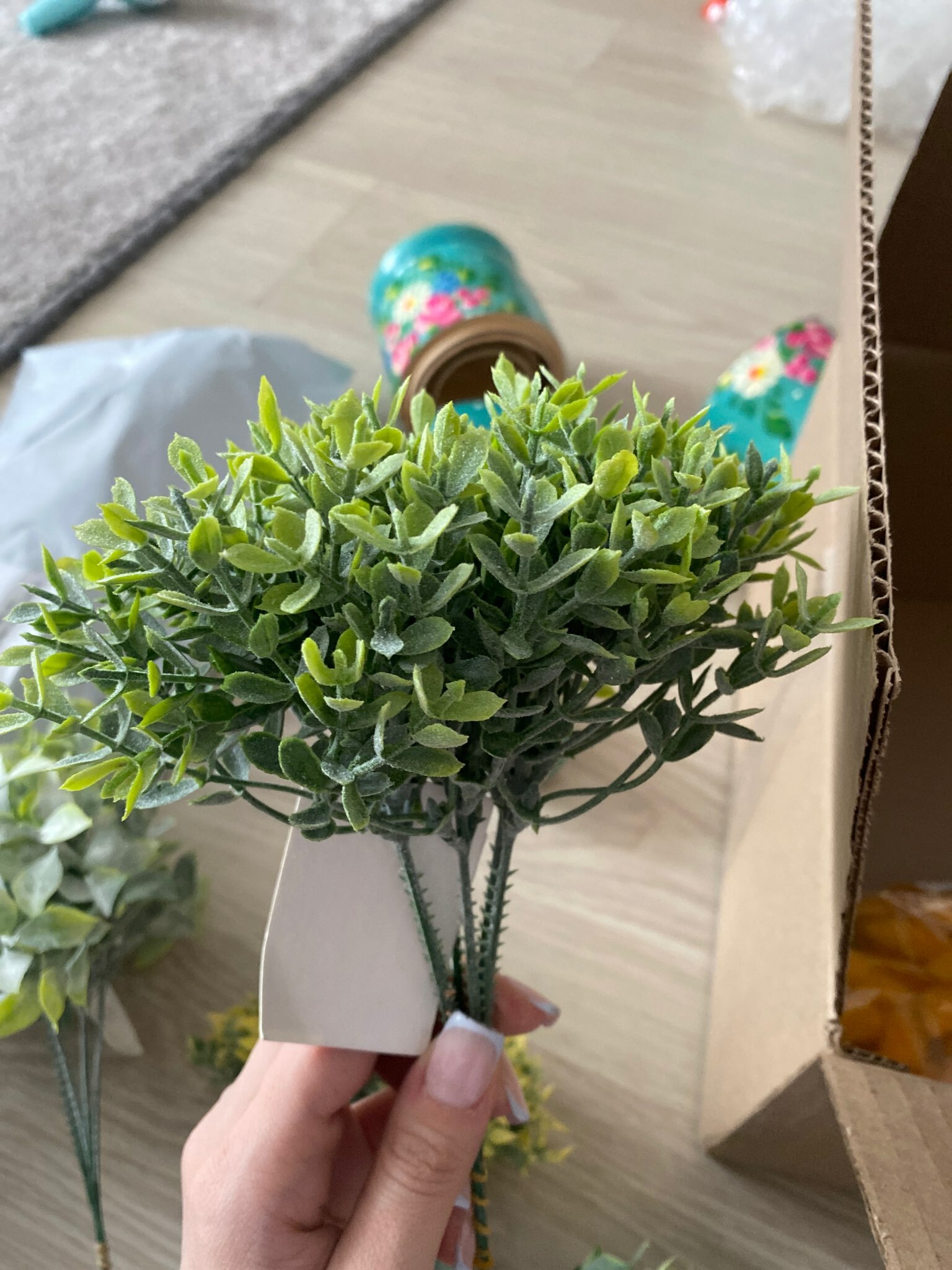 Фотография покупателя товара Букет искусственный «Зелень», с напылением, 22 см (цена за 1 шт., фасовка 6 шт.) - Фото 7