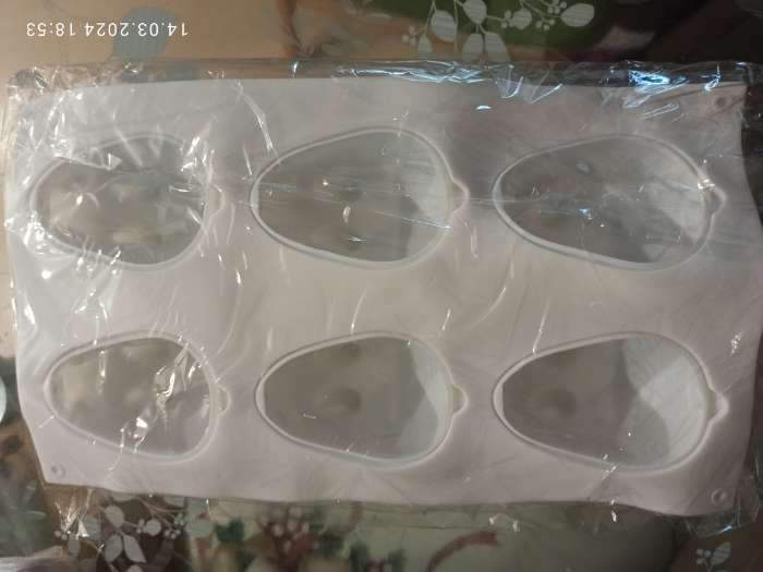 Фотография покупателя товара Форма для муссовых десертов и выпечки KONFINETTA «Кролик», силикон, 29×17,2×4,3 см, 6 ячеек (8,5×5,5), цвет белый