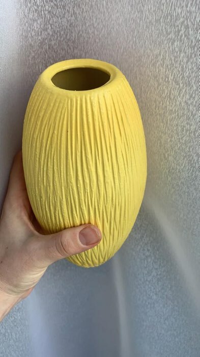 Фотография покупателя товара Ваза керамическая "Евро", настольная, жёлтая, 22 см