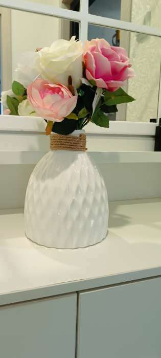 Фотография покупателя товара Ваза настольная «Пакрин», h=23 см, цвет белый, керамика, 1 сорт, Иран - Фото 3