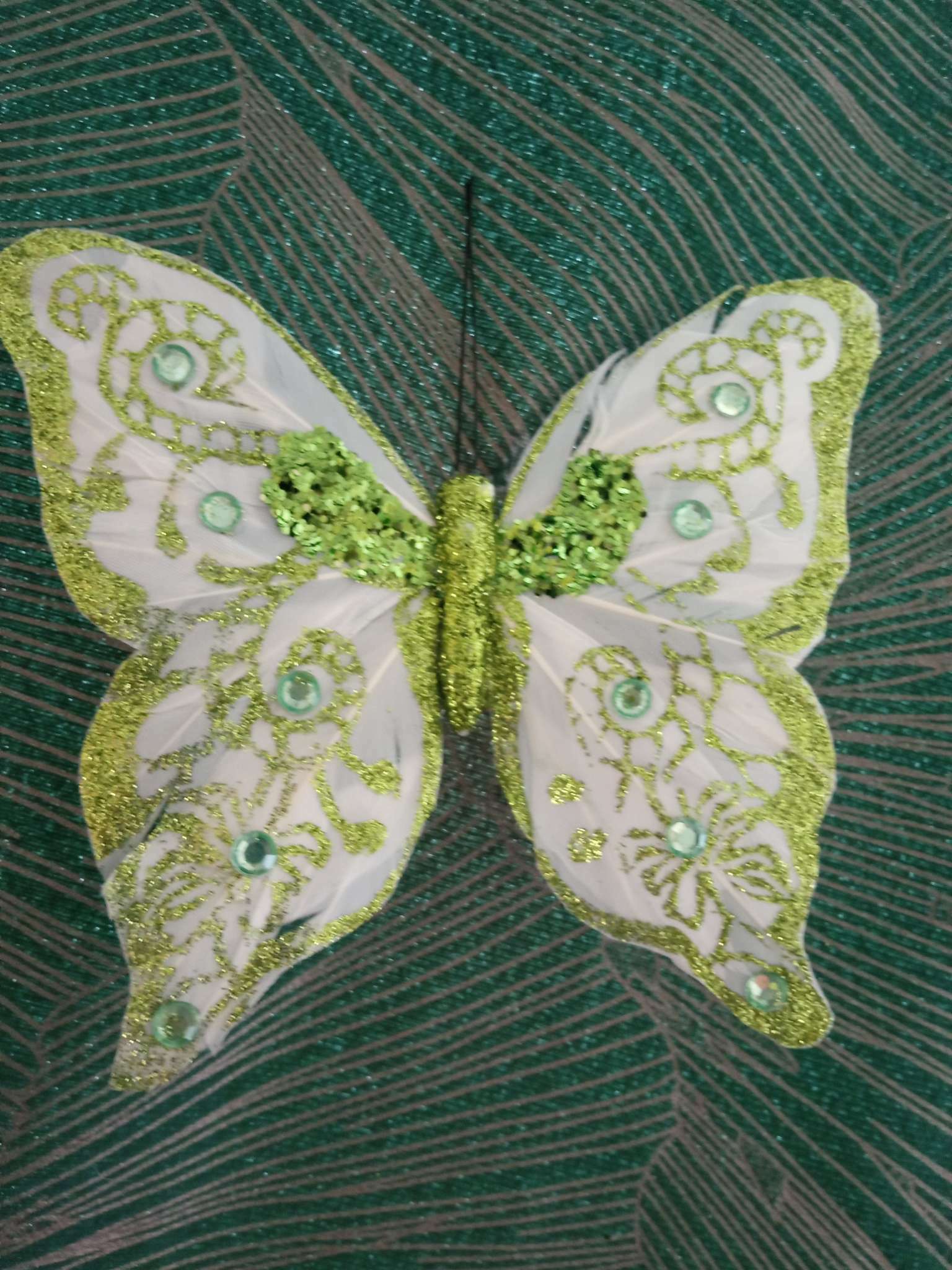 Фотография покупателя товара Декор на прищепке "Бабочка", зеленый, 13 см - Фото 1