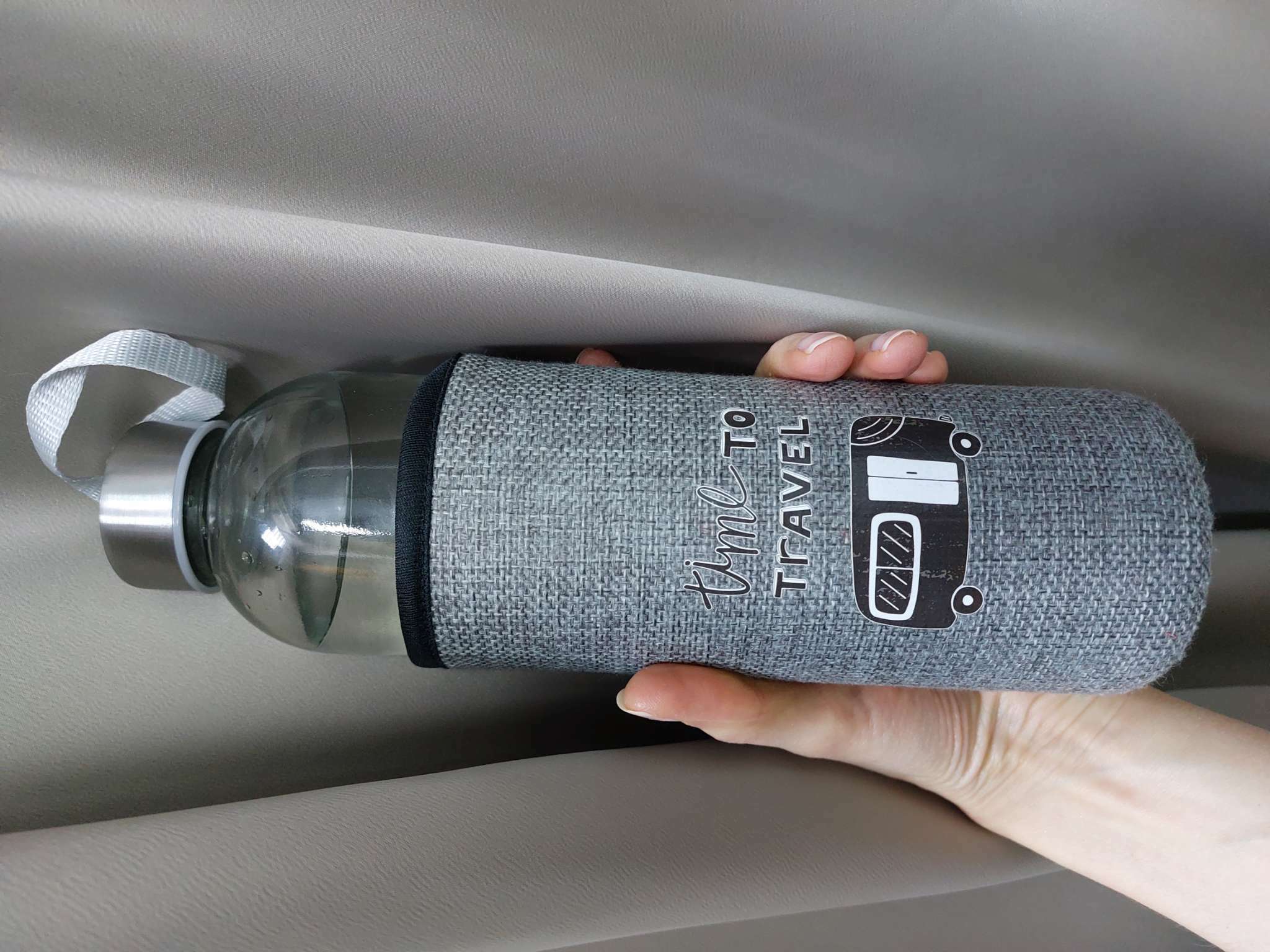 Фотография покупателя товара Бутылка для воды стеклянная в чехле «Вояж», 750 мл, h=25 см, цвет МИКС