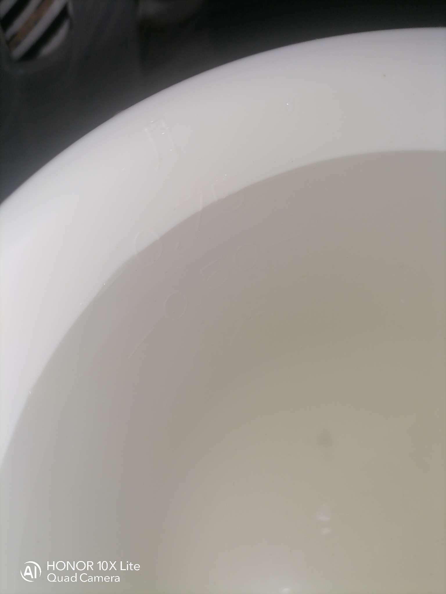 Фотография покупателя товара Кувшин мерный пластиковый Доляна «Колор», 1,5 л, 18×13×16 см, цвет МИКС
