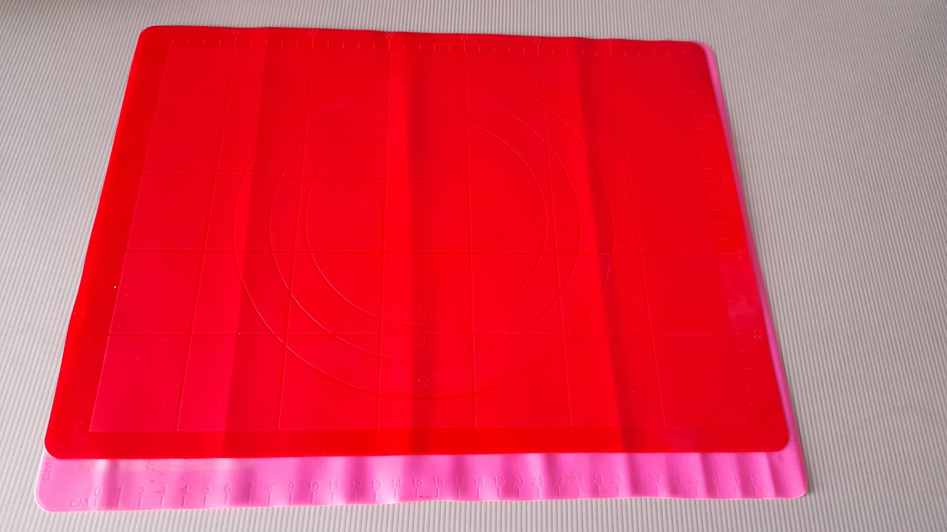 Фотография покупателя товара Коврик с разметкой Доляна «Буссен», силикон, 38×28 см, цвет МИКС - Фото 23