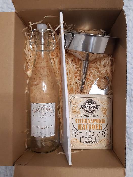 Фотография покупателя товара УЦЕНКА Подарочный набор для изготовления настоек «Настоящему мужчине», 27.5×19.5×11.6 см - Фото 1