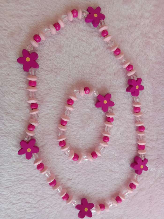 Фотография покупателя товара Набор детский «Выбражулька» 2 предмета: бусы, браслет, цветочки, цвет розовый - Фото 4