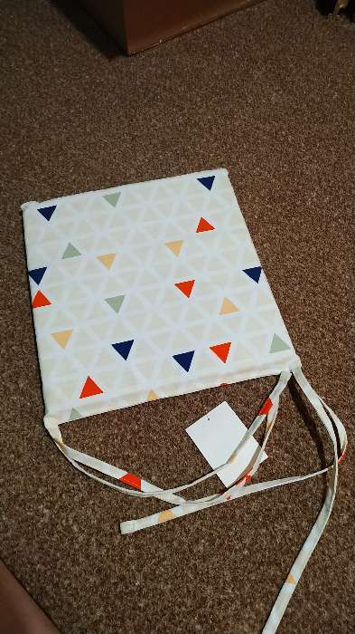 Фотография покупателя товара Подушка на стул Этель «Треугольники», 32×32 см, репс, пл. 130 г/м², 100% хлопок