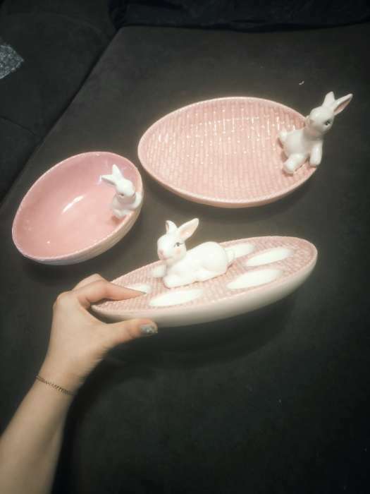 Фотография покупателя товара Подставка для яиц Доляна «Зайка», 25×18×9 см, розовая - Фото 3