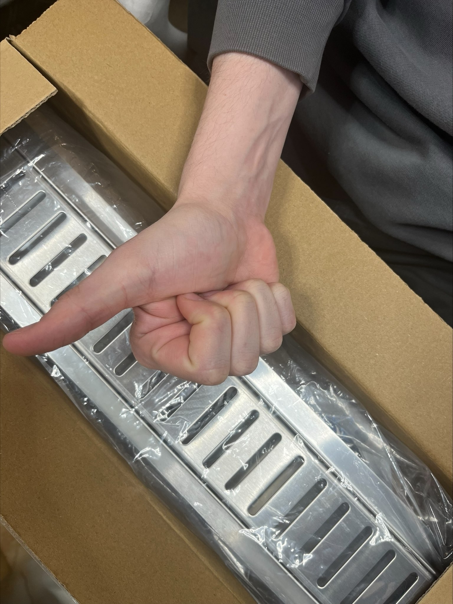 Фотография покупателя товара Трап ZEIN engr, с фланцем свободного вращения 360°, 7×50 см, d=40/50 мм, нерж сталь, сатин - Фото 1