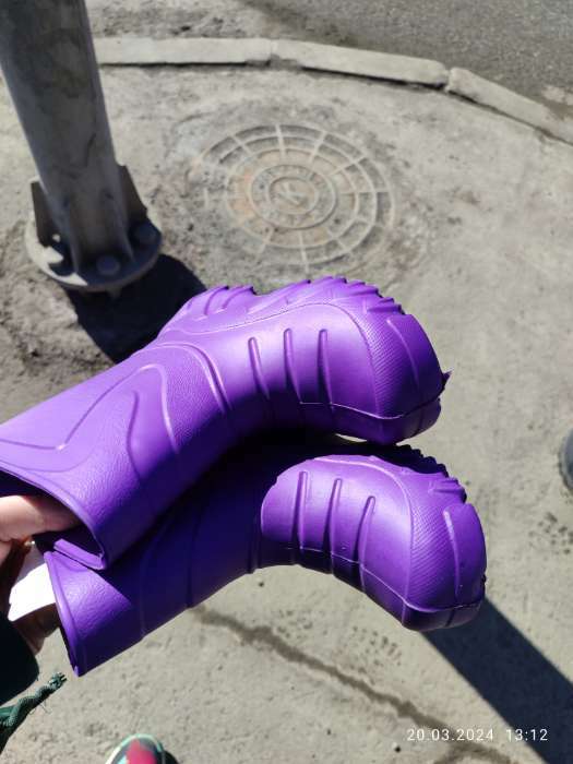Фотография покупателя товара Сапоги детские ЭВА, размер 27/28, цвет фиолетовый МИКС