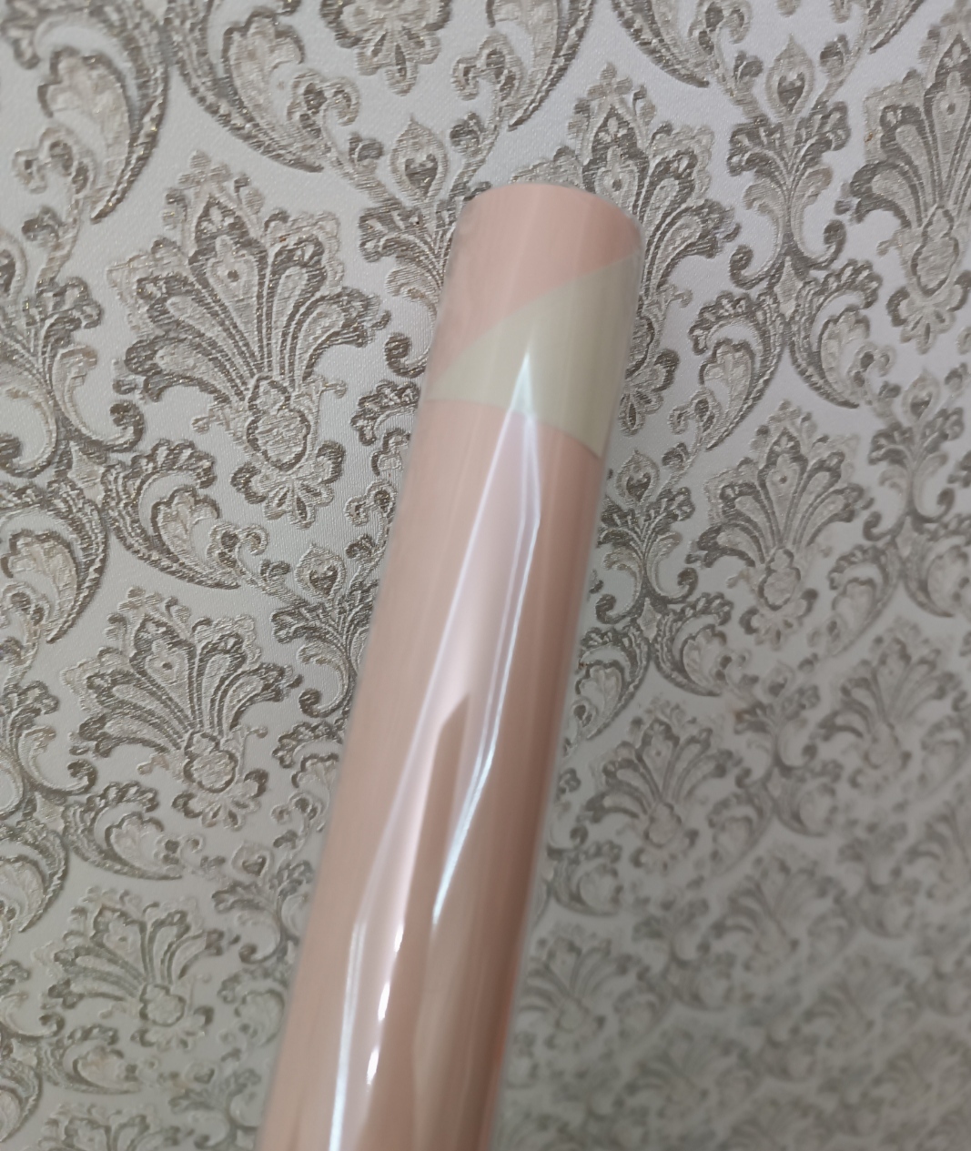 Фотография покупателя товара Пленка матовая для цветов двухсторонняя "Зефир", нежно розовый ,57 см х 5 м - Фото 6
