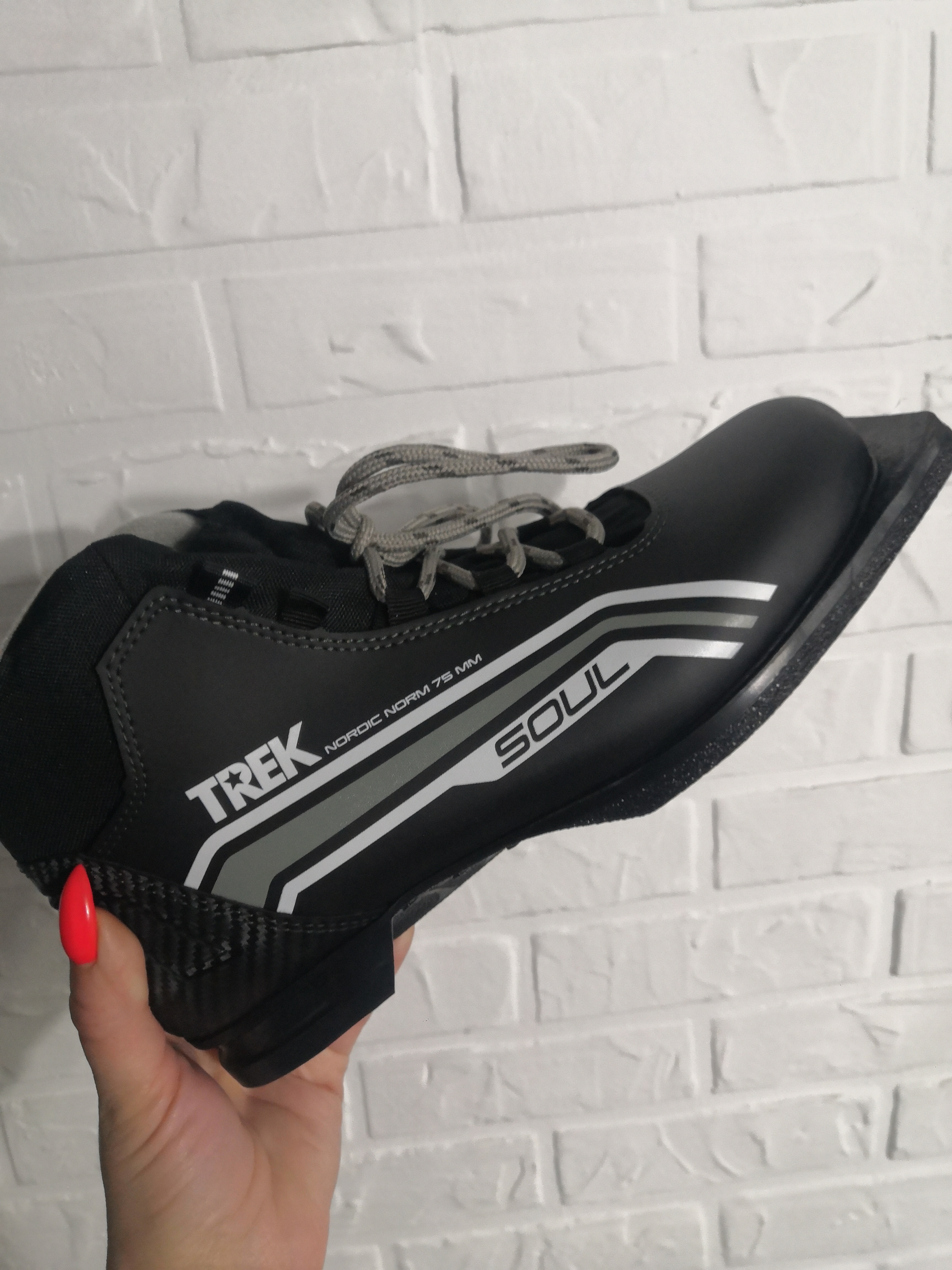 Фотография покупателя товара Ботинки лыжные TREK Soul NN75 ИК, цвет чёрный, лого серый, размер 39
