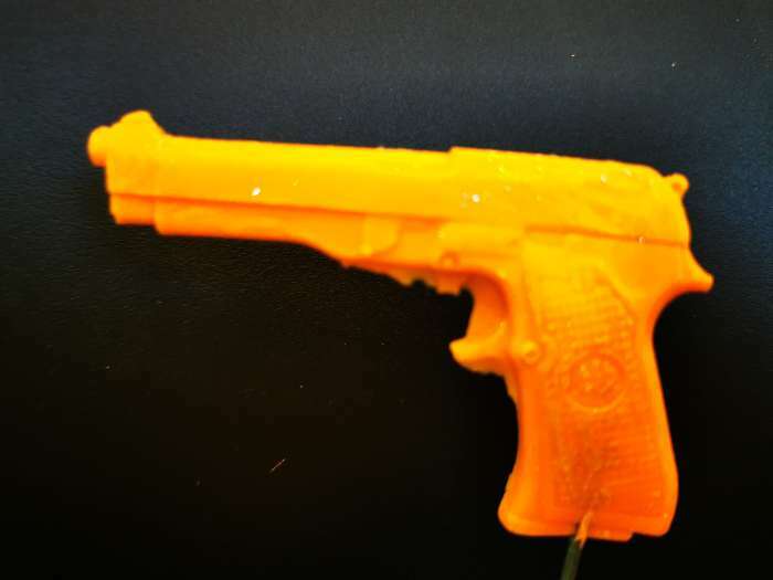 Фотография покупателя товара Молд силикон "Пистолет" 1,2х10,5х7,5 см - Фото 1