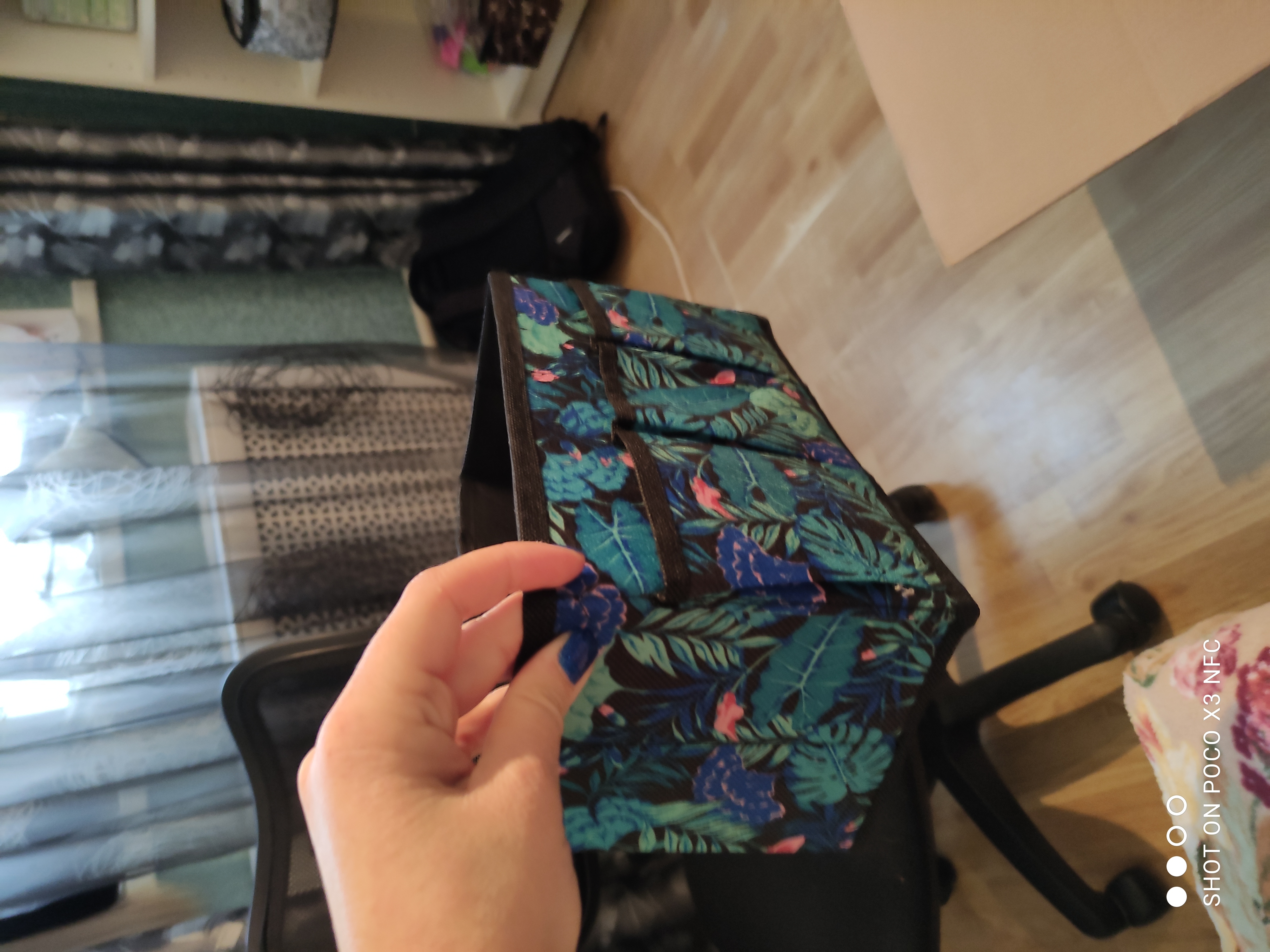 Фотография покупателя товара Бокс для мелочей «Тропики», 3 кармана, 25×12×15 см, цвет синий