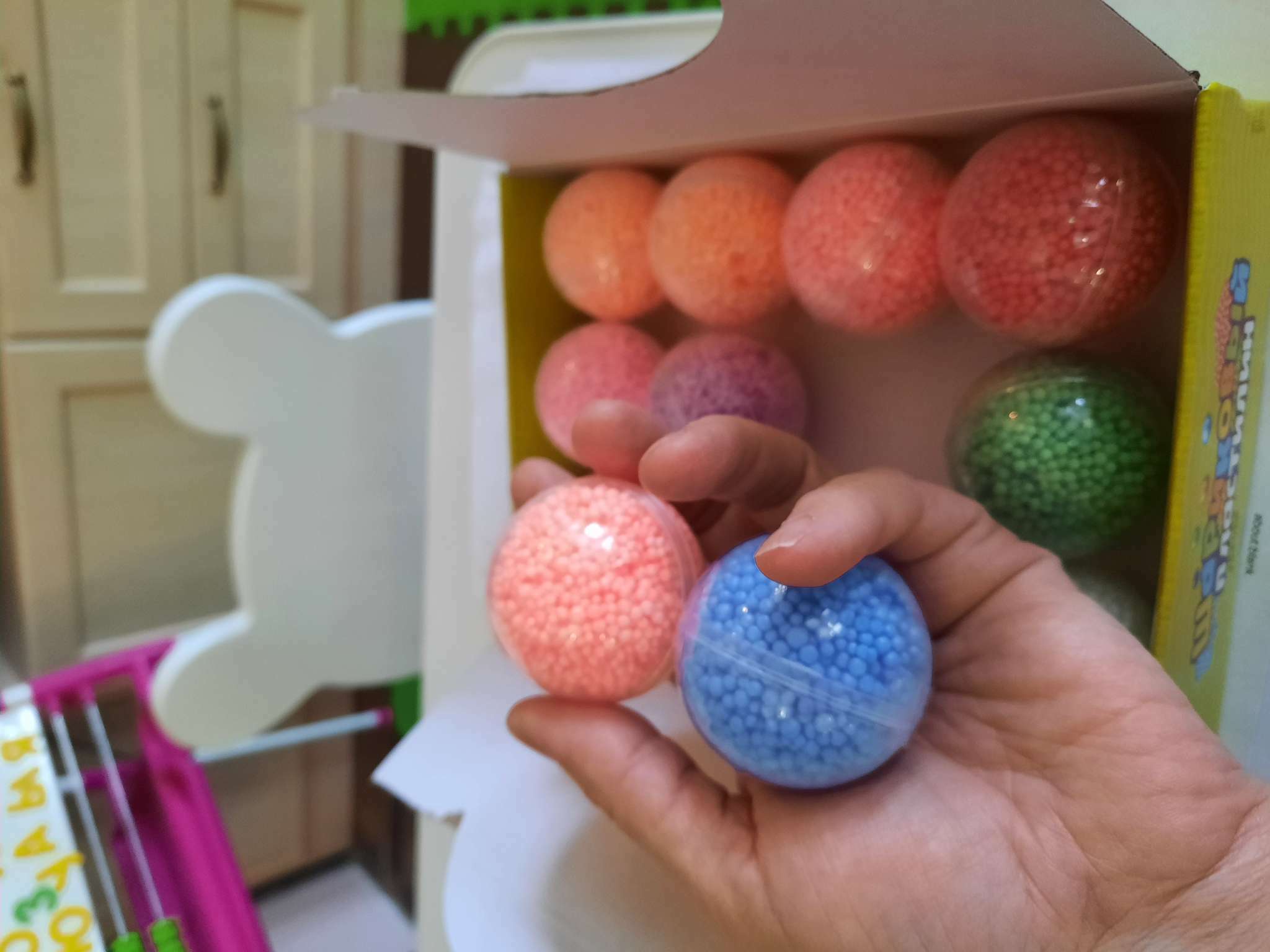 Фотография покупателя товара Шариковый пластилин крупнозернистый 2.4 г, цвета МИКС - Фото 1