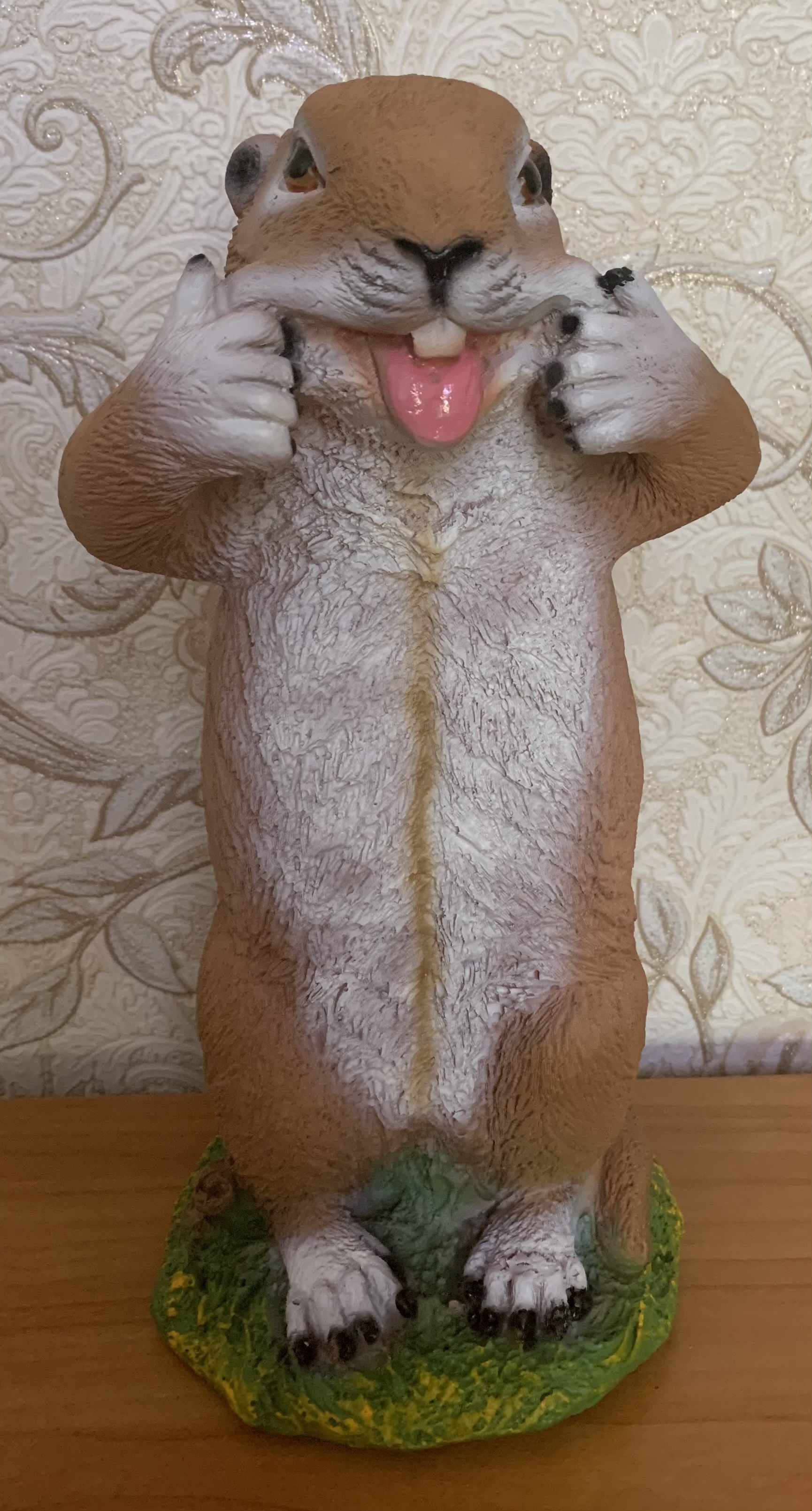 Фотография покупателя товара Садовая фигура "Веселый бурундук" 27 см - Фото 3