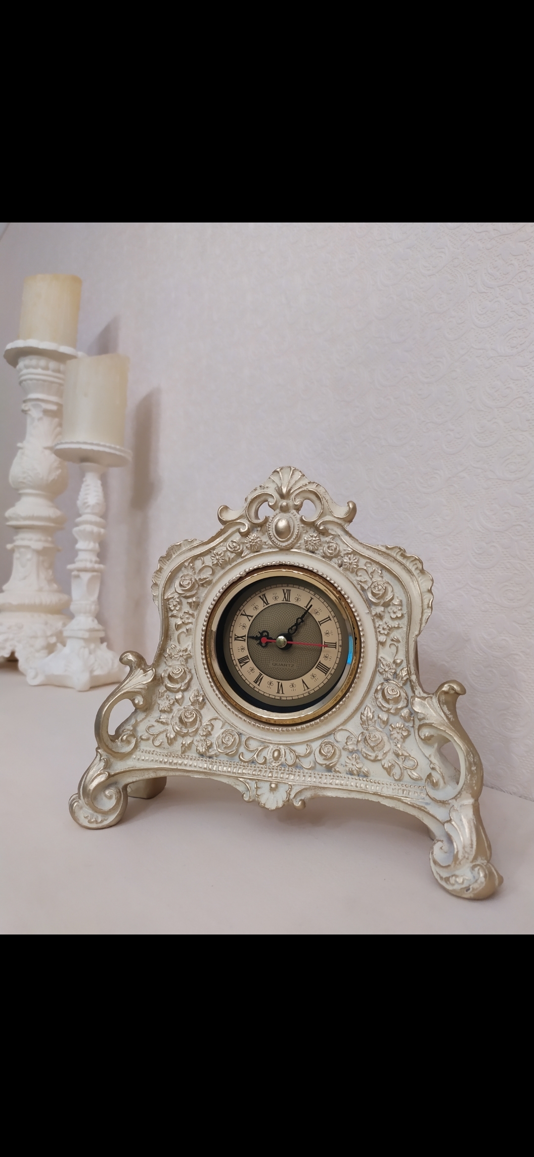 Фотография покупателя товара Часы настольные "Каминные", цвет  белый с позолотой, 21х19х6.5 см - Фото 4