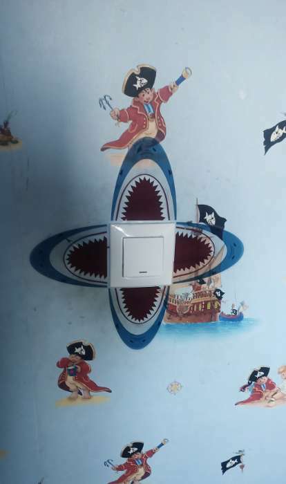 Фотография покупателя товара Наклейка на выключатель цветная "Акулий рот" 11х12 см - Фото 2