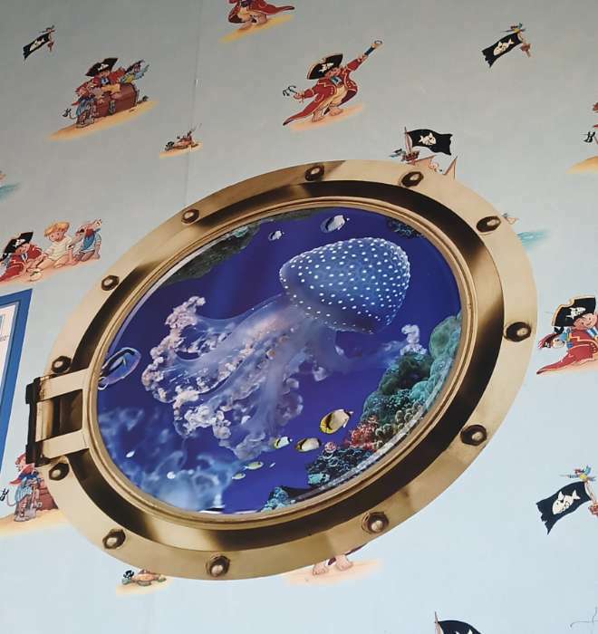 Фотография покупателя товара Наклейка 3Д интерьерная Медуза в илюминаторе 50*50см - Фото 2