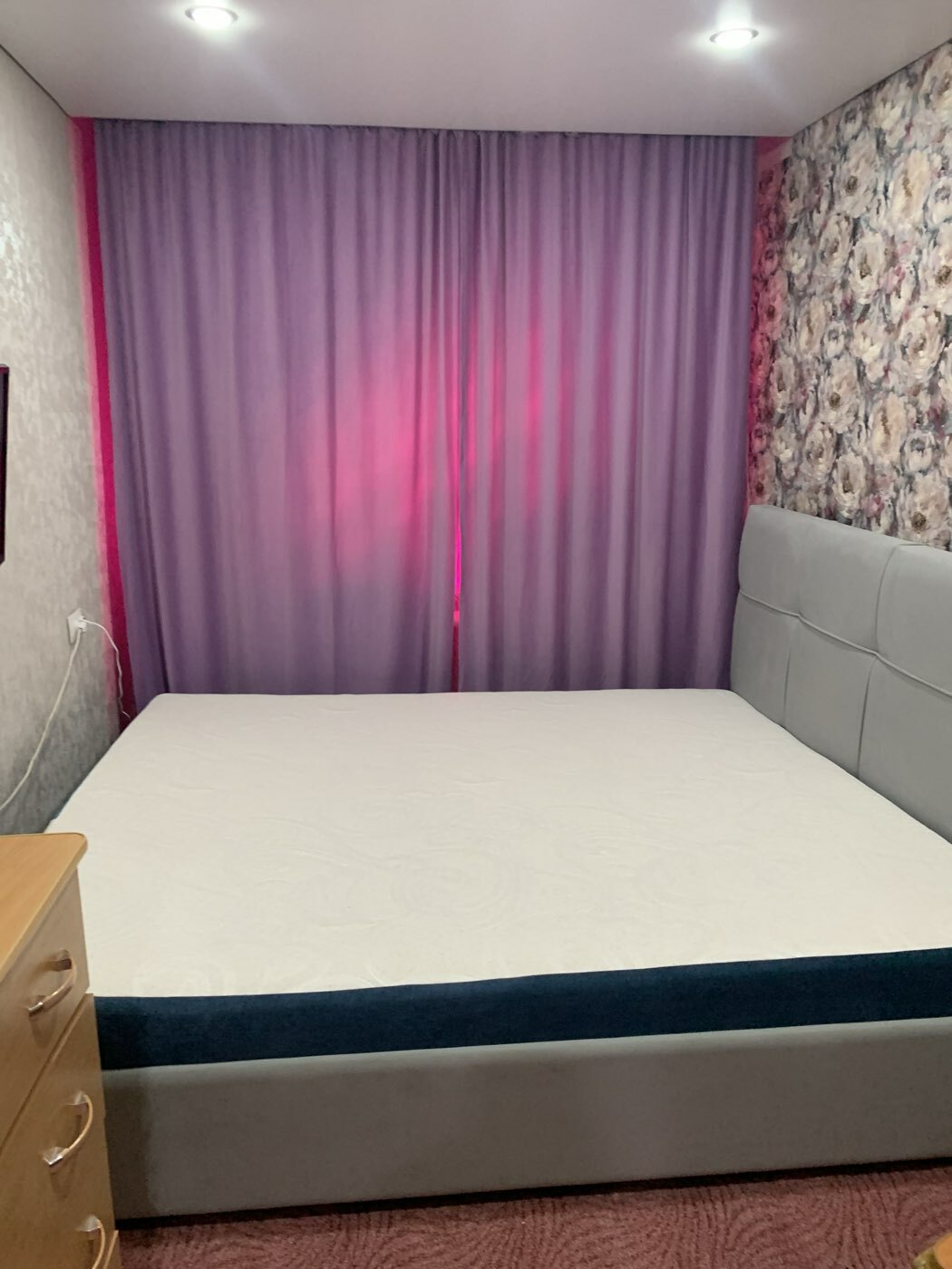 Фотография покупателя товара Кровать «Пантеон» без ПМ, 130×190 см, премиум велюр, цвет звёздная пыль - Фото 1