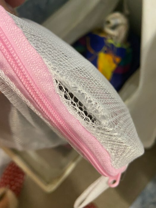 Фотография покупателя товара Мешок для стирки белья с диском Доляна, 15×15 см, мелкая сетка, цвет белый