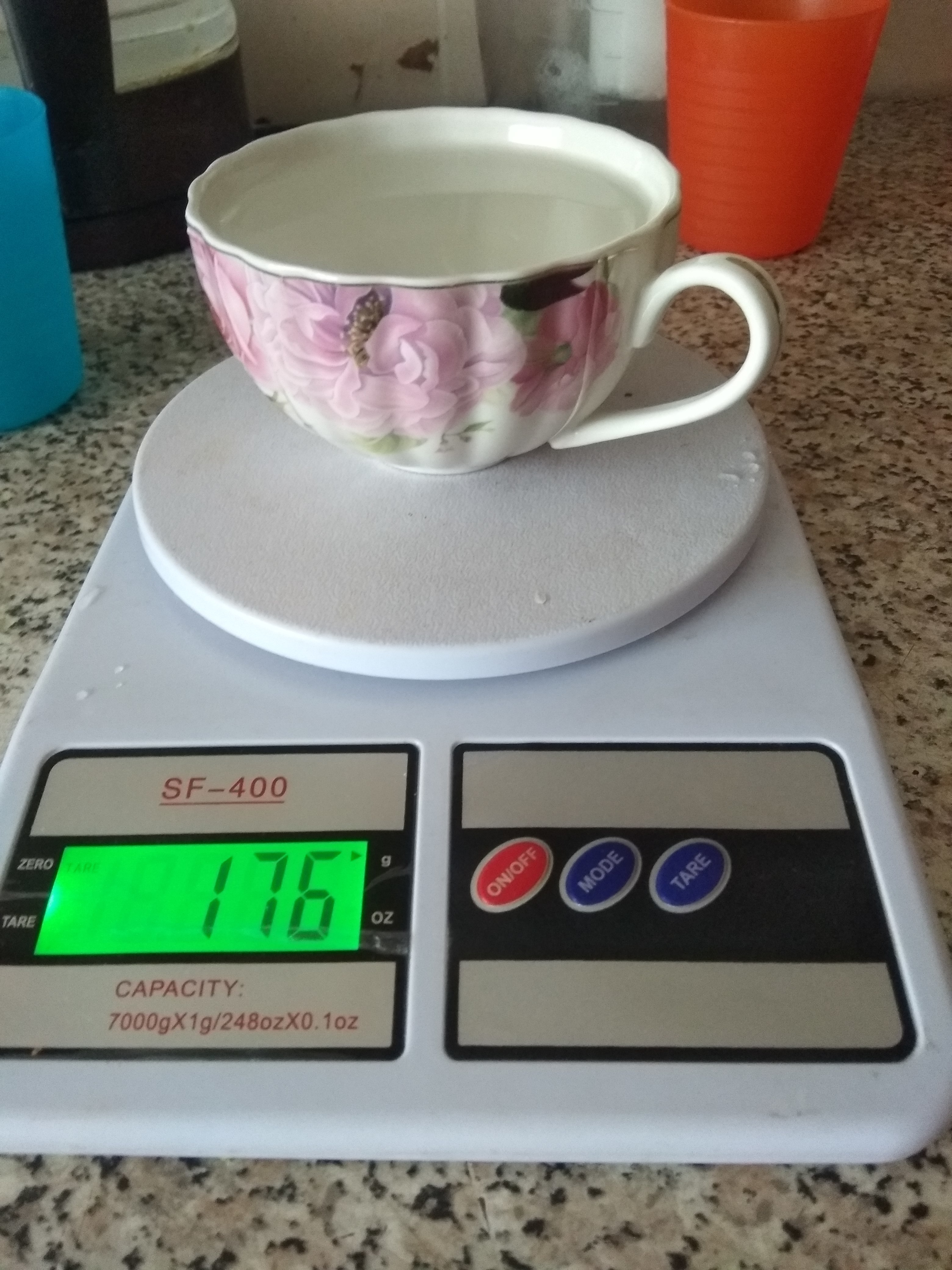 Фотография покупателя товара Сервиз фарфоровый чайный Доляна «Вдохновение», 13 предметов: 6 чашек 250 мл, 6 блюдец, чайник 700 мл - Фото 1