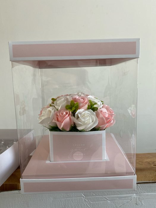 Фотография покупателя товара Коробка подарочная для цветов с вазой и PVC окнами складная, упаковка, Follow Your Dreams, 23 х 30 х 23 см - Фото 6