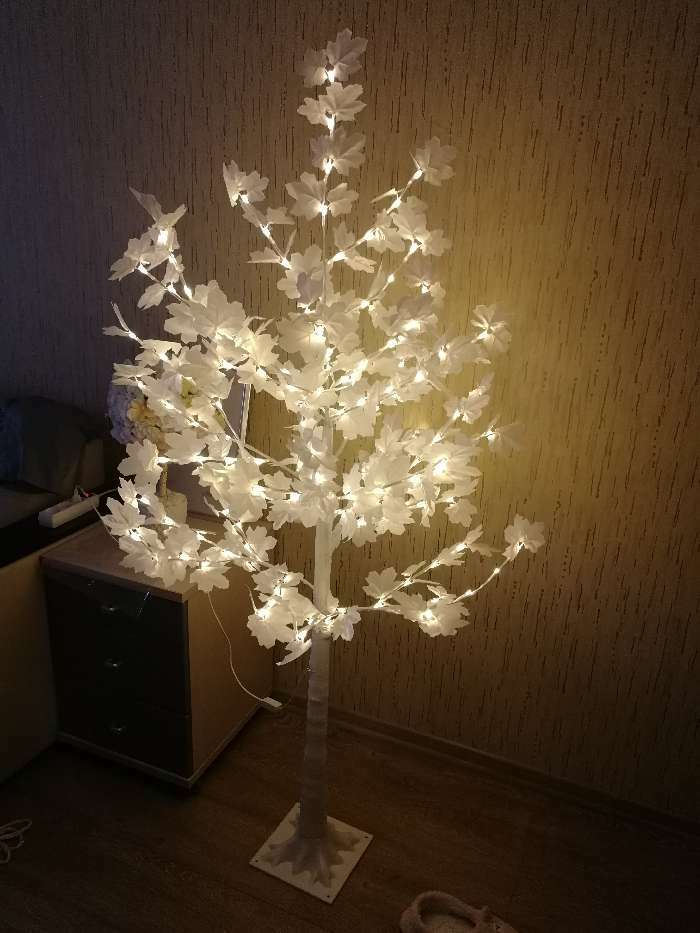 Фотография покупателя товара Светодиодное дерево «Клён белый» 1.6 м, 160 LED, постоянное свечение, 220 В, свечение тёплое белое - Фото 13