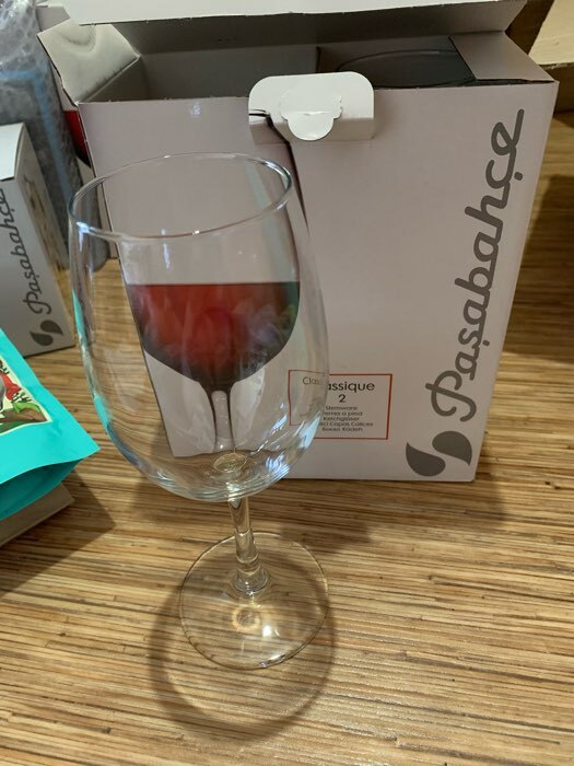 Фотография покупателя товара Набор стеклянных бокалов для вина Classique, 630 мл, 2 шт - Фото 2