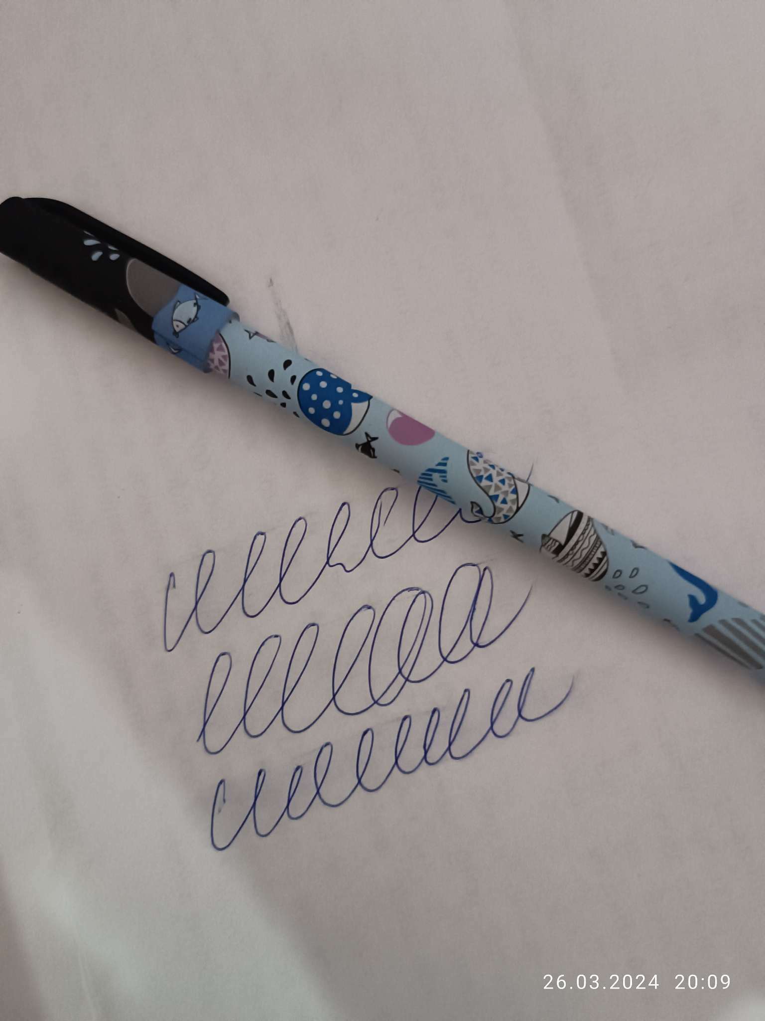 Фотография покупателя товара Ручка шариковая HappyWrite "Друзья.Киты", 0,5 мм, синие чернила - Фото 1