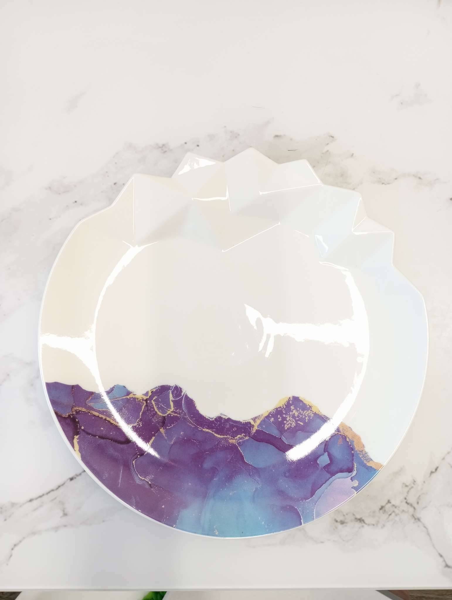 Фотография покупателя товара Блюдо керамическое для подачи «Мрамор», бело-синяя, 27 см, цвет белый