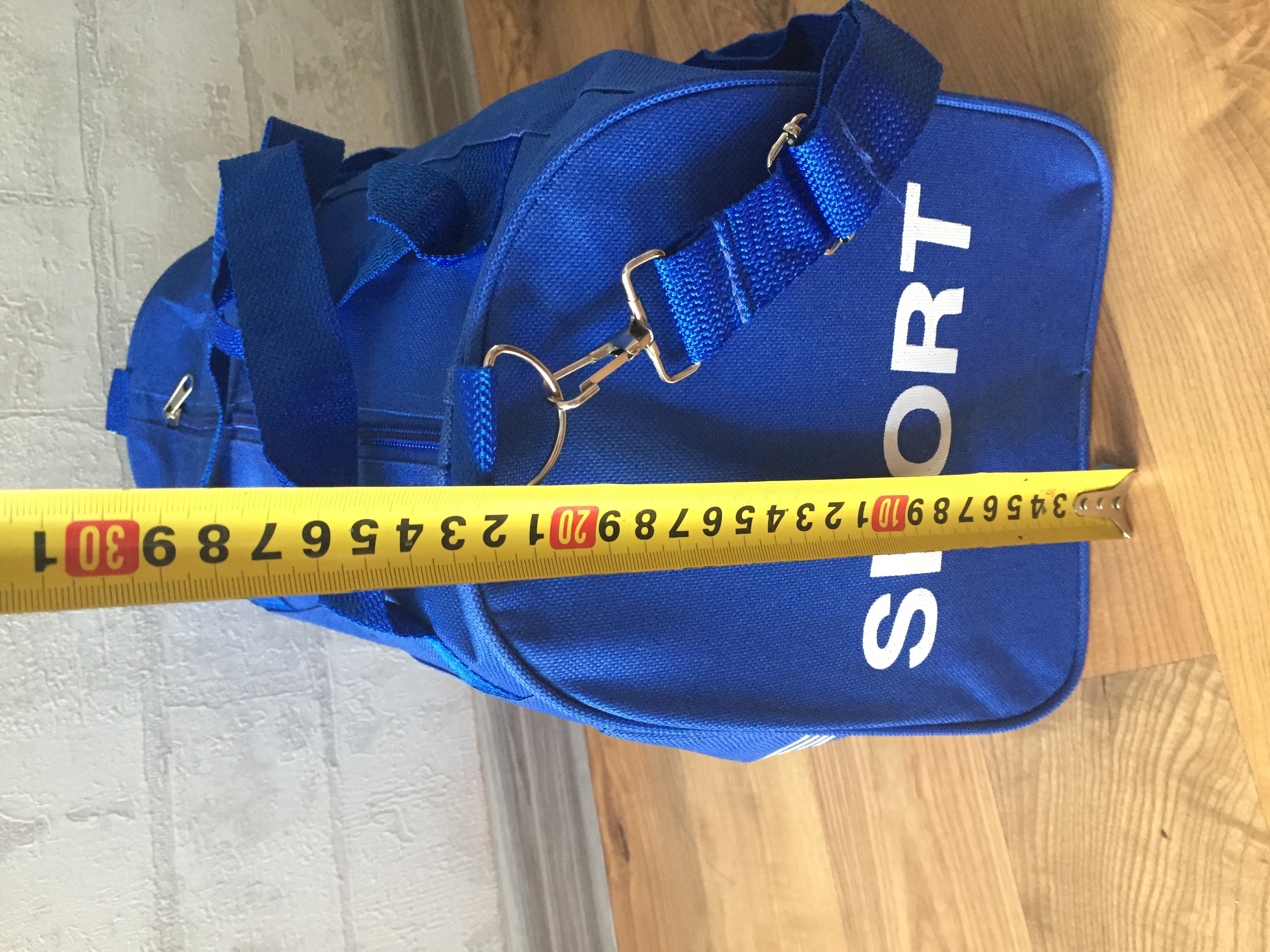 Фотография покупателя товара Сумка спортивная на молнии, длинный ремень, цвет синий - Фото 7